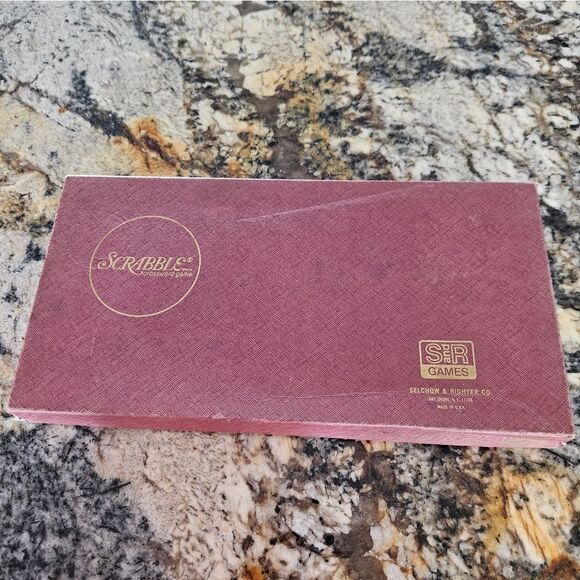 VINTAGE Scrabble Game 1976 - Picture 1 of 8